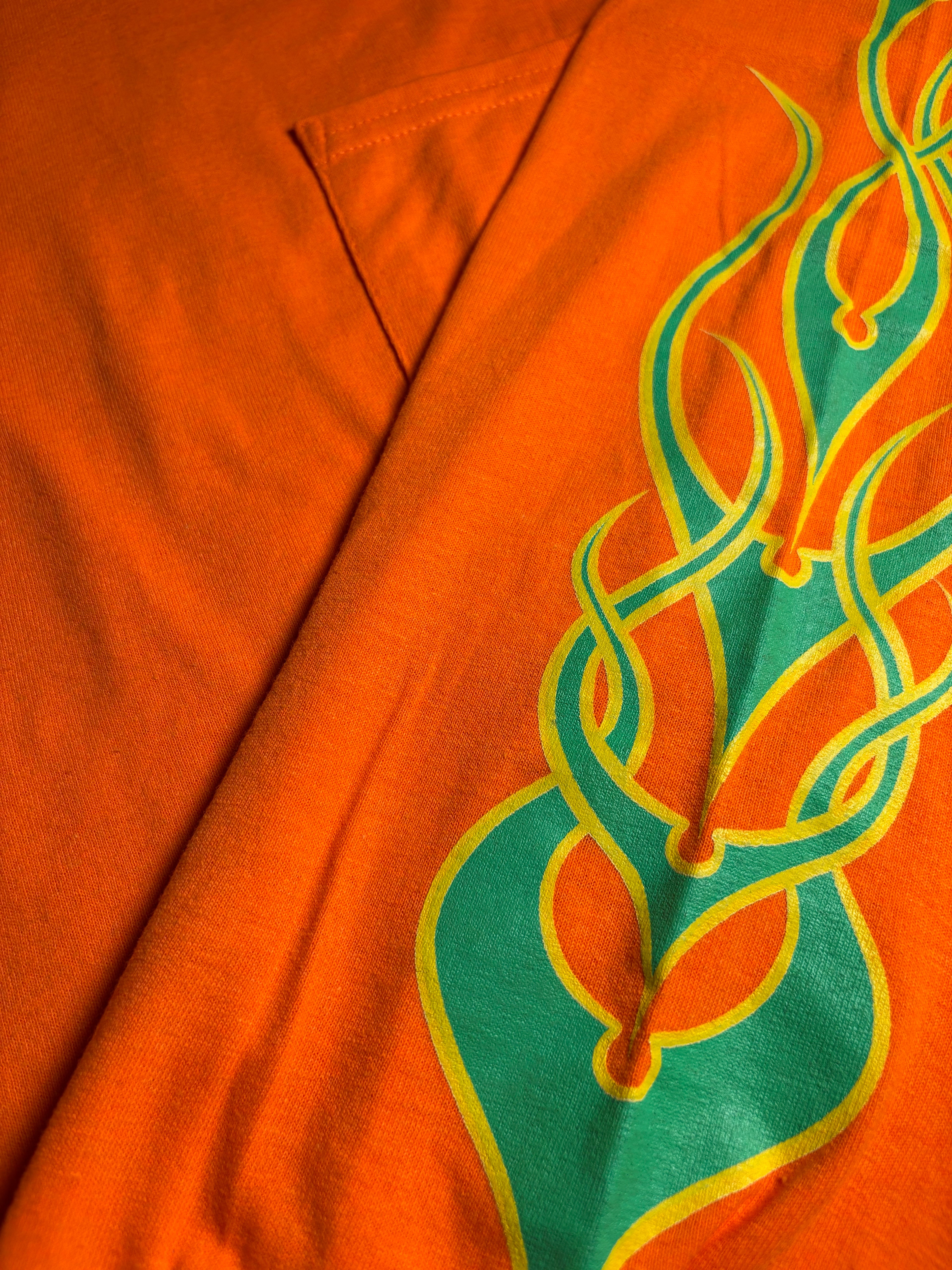 【IZUMI/五純】BLACK DALLAS "FLAMES" LS/TEE オレンジxイエロー