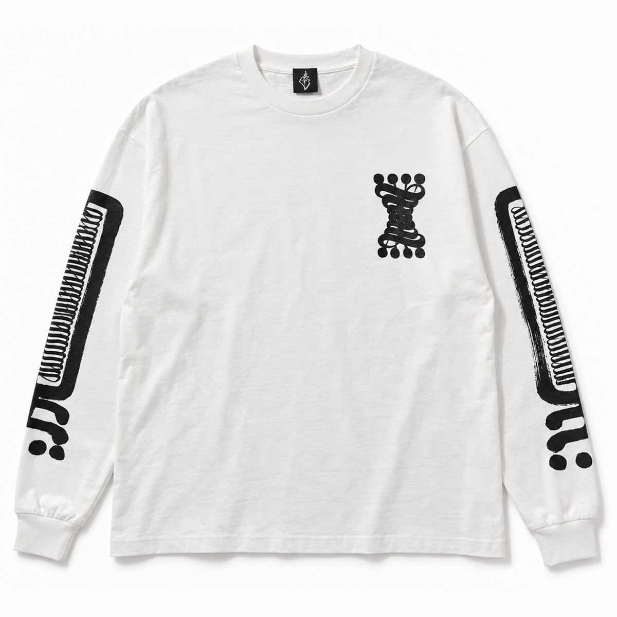 【ESSU】BLACK DALLAS "黒ロゴ" LS/TEE ホワイト